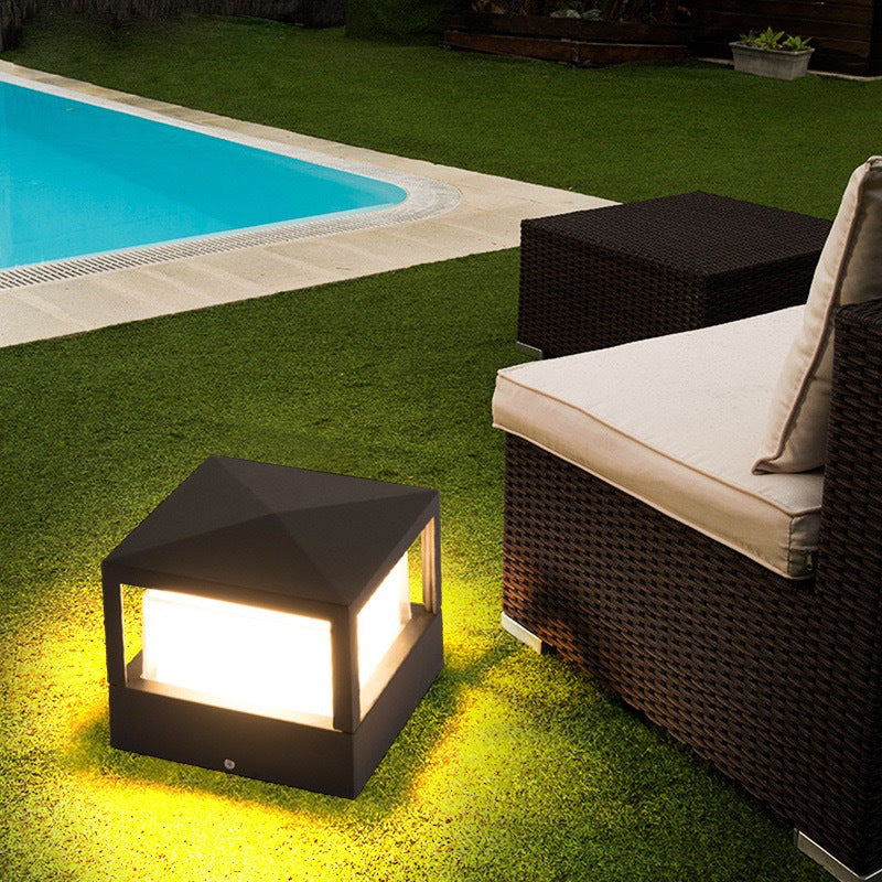 Lexlium Outdoor Wall Light