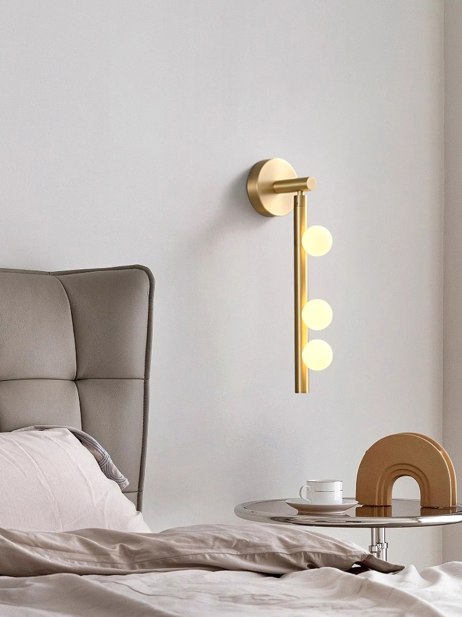Koiafe Tube Wall Light