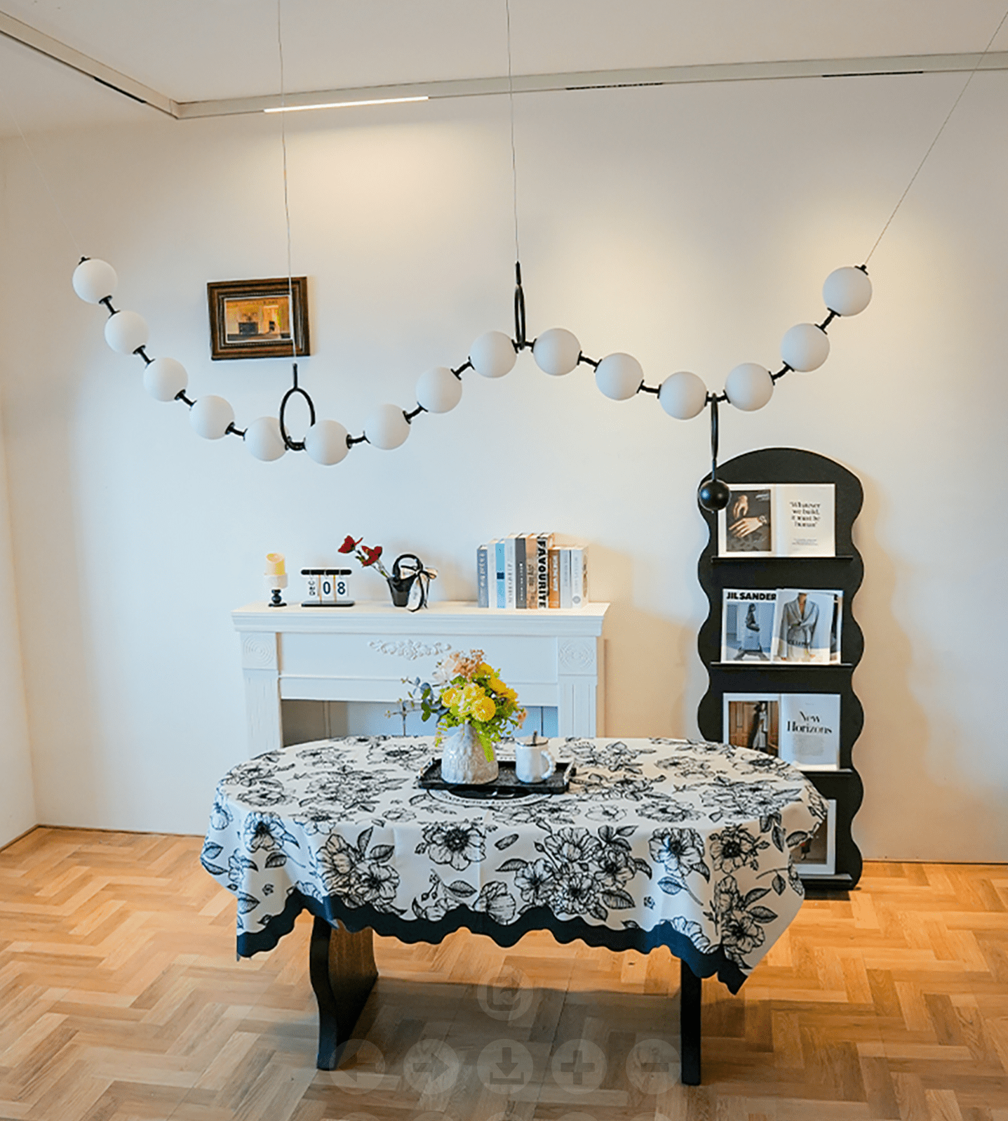 Larka Pendant Light