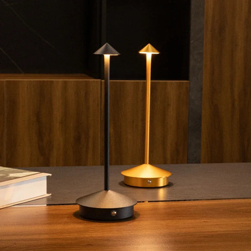 Noaerum Cone Table Lamp