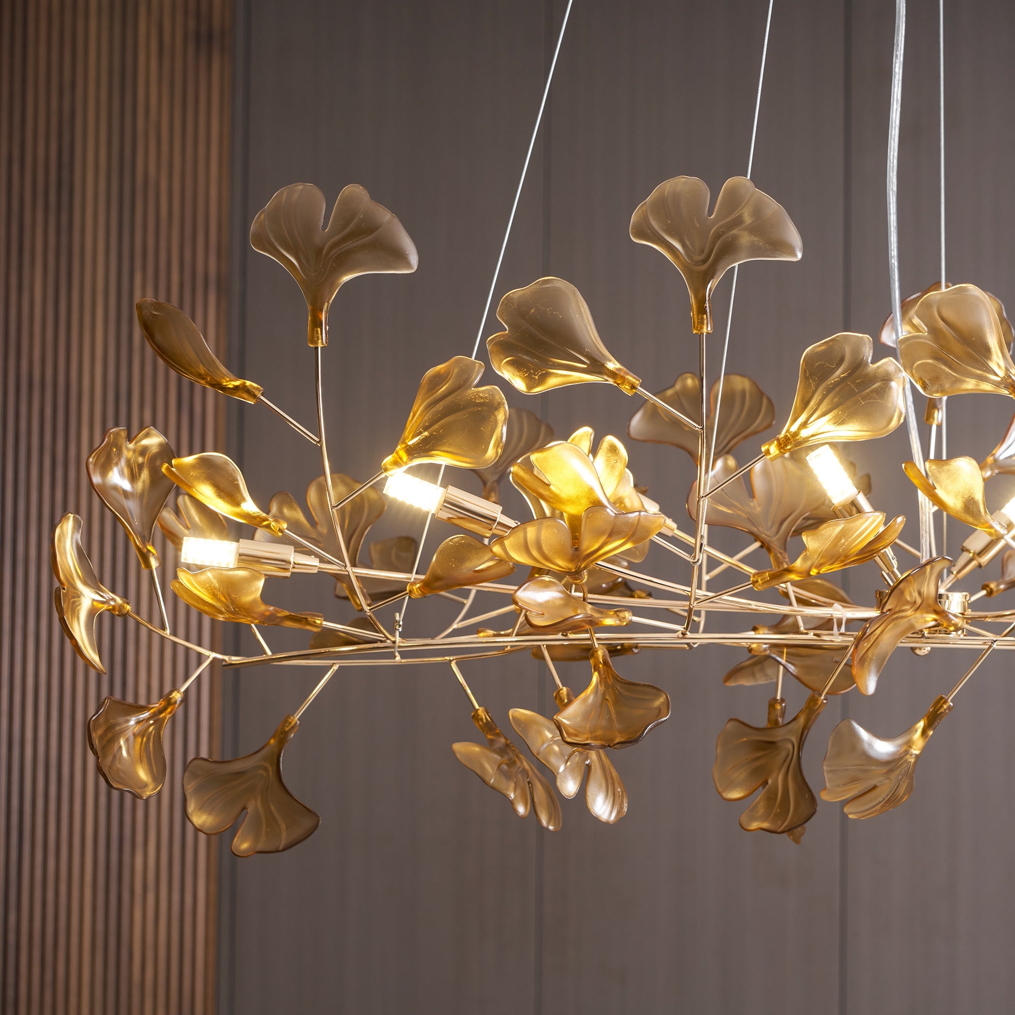 Paxario Chandelier