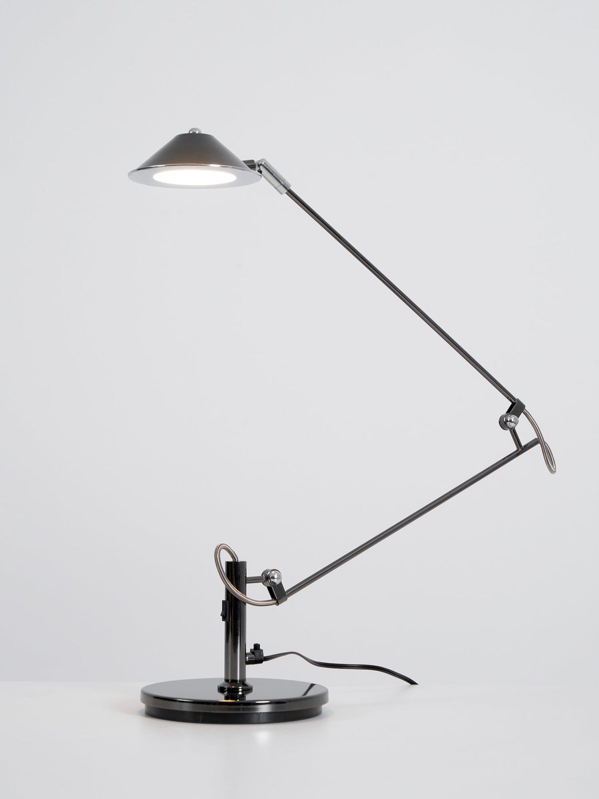 Adjustable Black Office Task Lamp - Vakkerlight