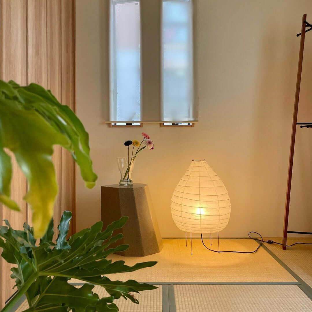 Evere Table Lamp
