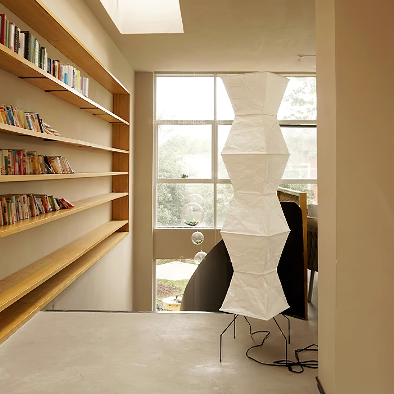 Finiford Floor Lamp