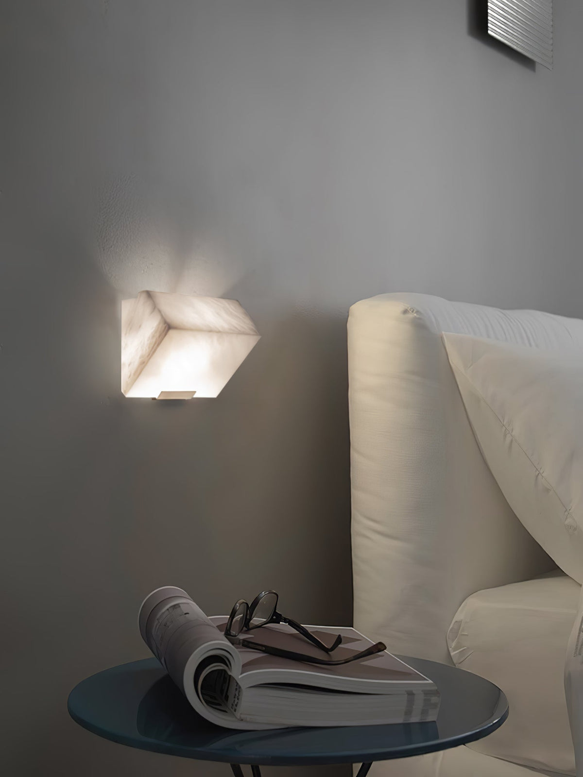Alabaster Staircase Wall Lamp – detail 10