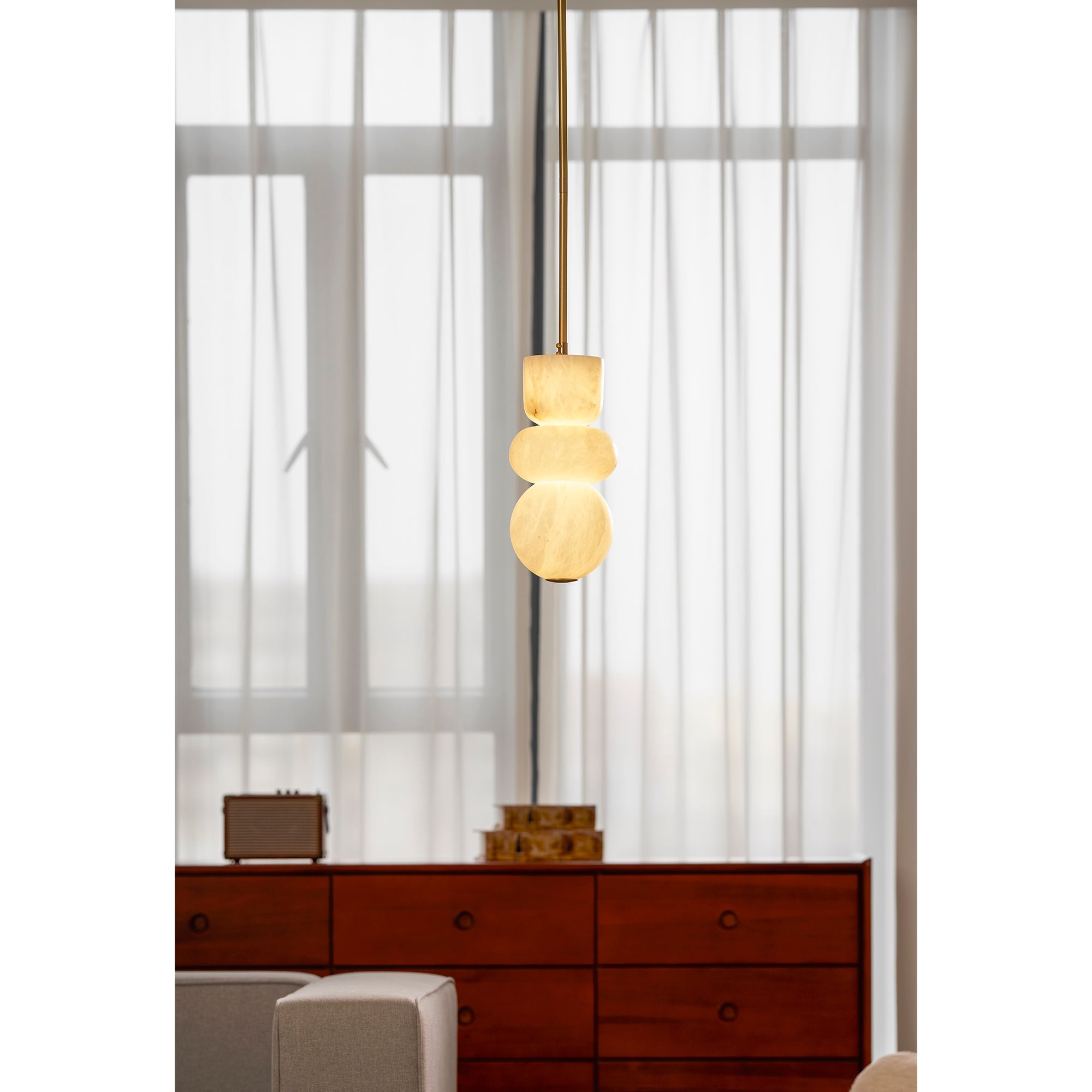 Reefis Alabaster Pendant Light