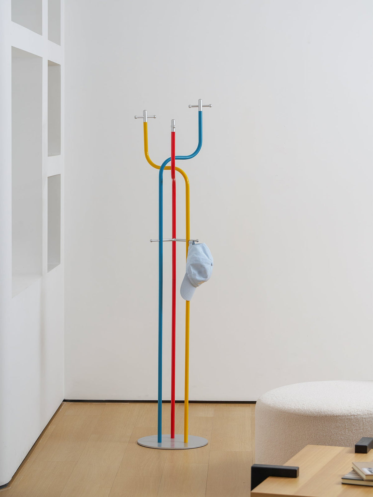 Albion Floor Coat Rack – detail 22