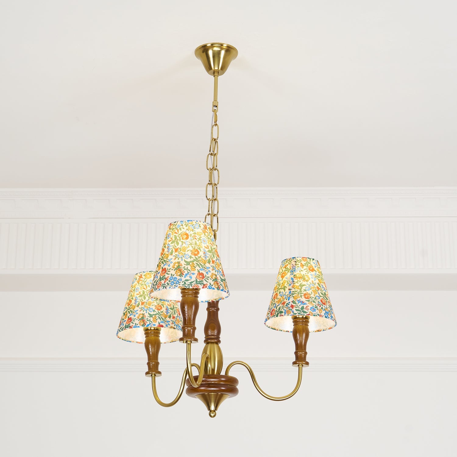 Valeiobay Floral Chandelier