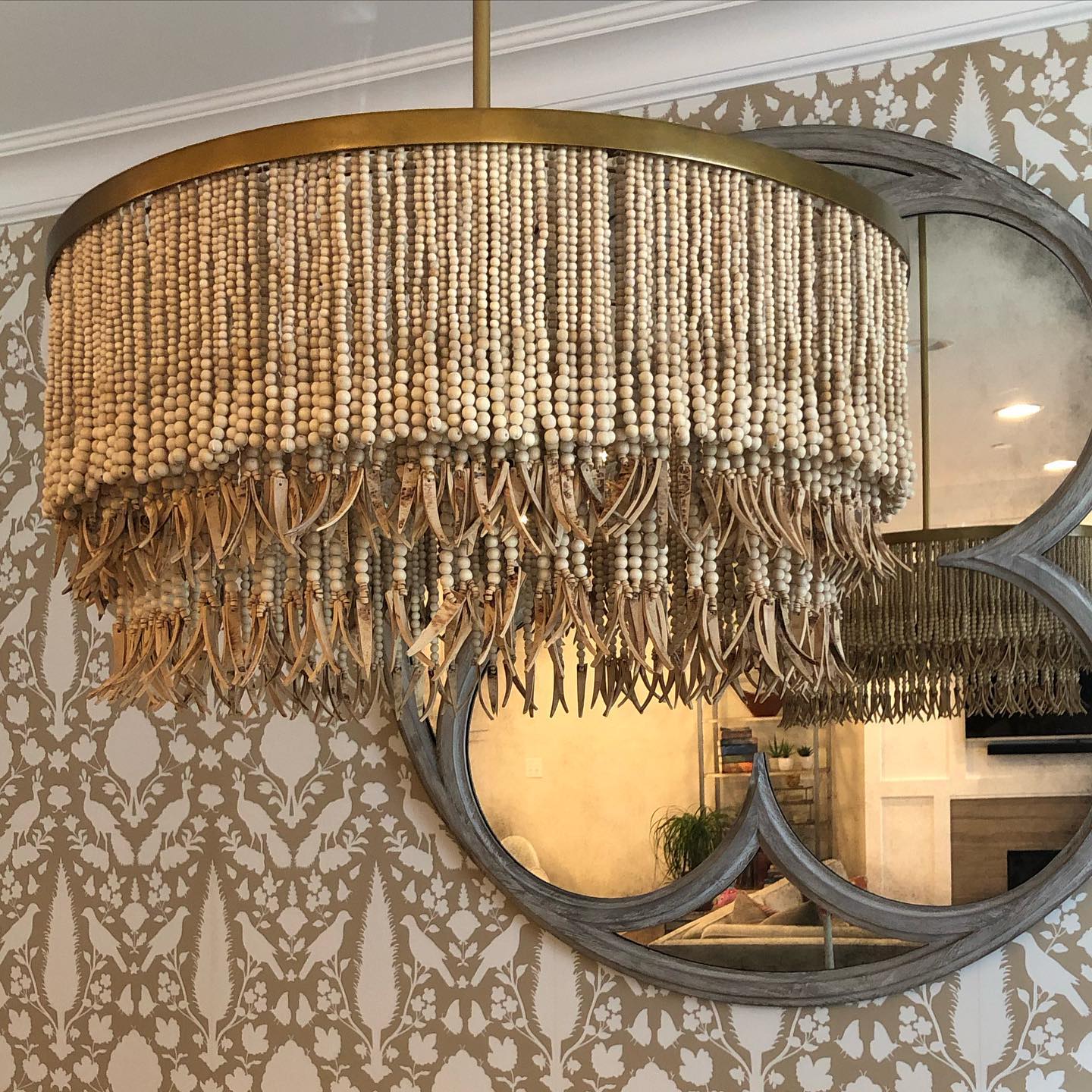 Delar Chandelier