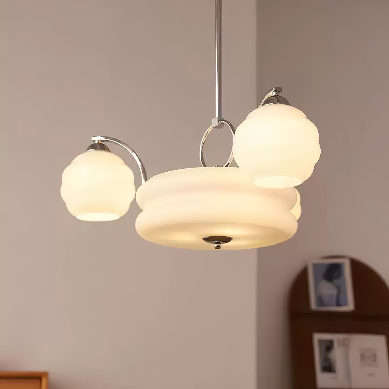 Virolania Vintage Chandelier
