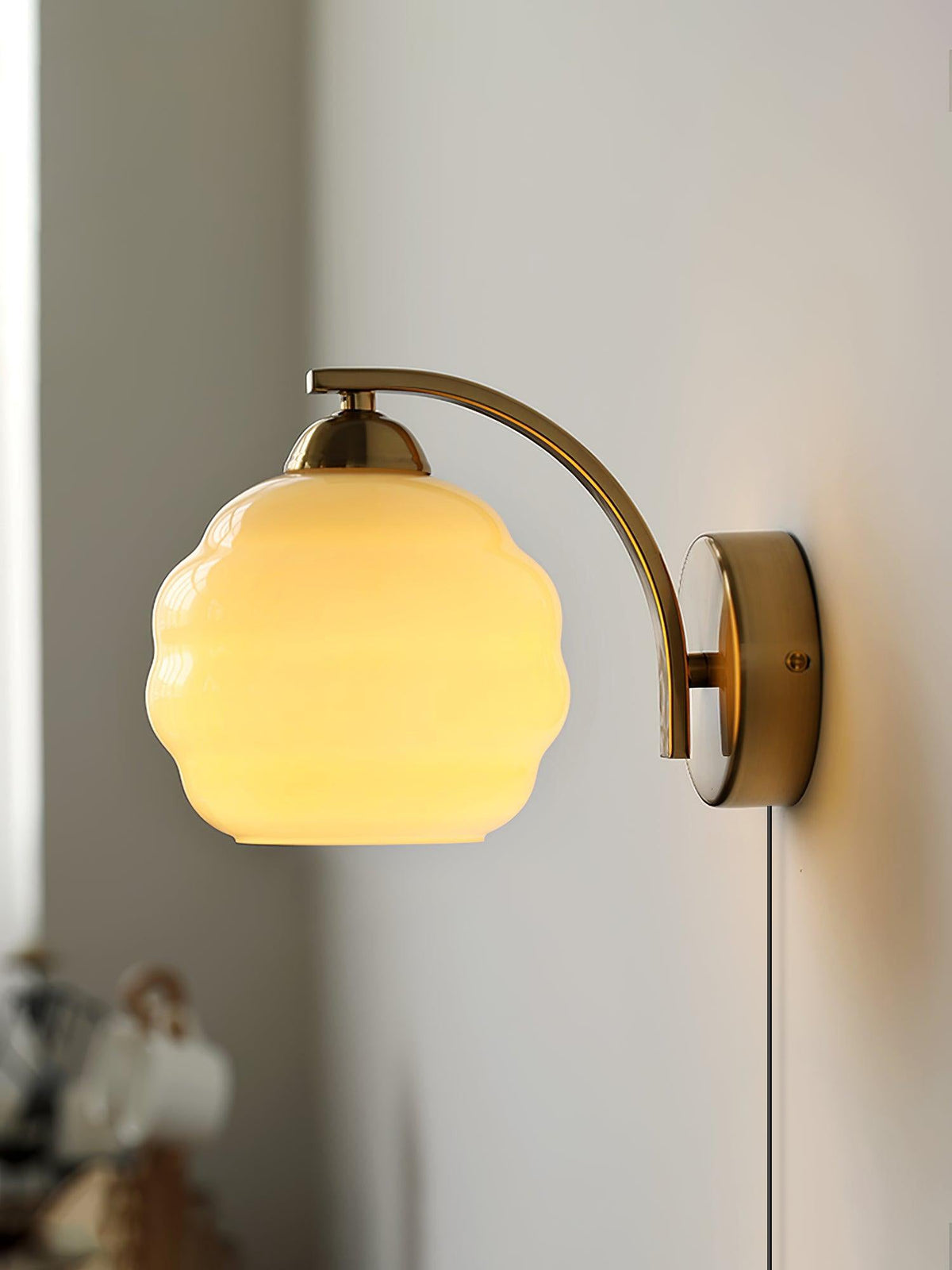 Art Deco Plug-in Wall Lamp – detail 4