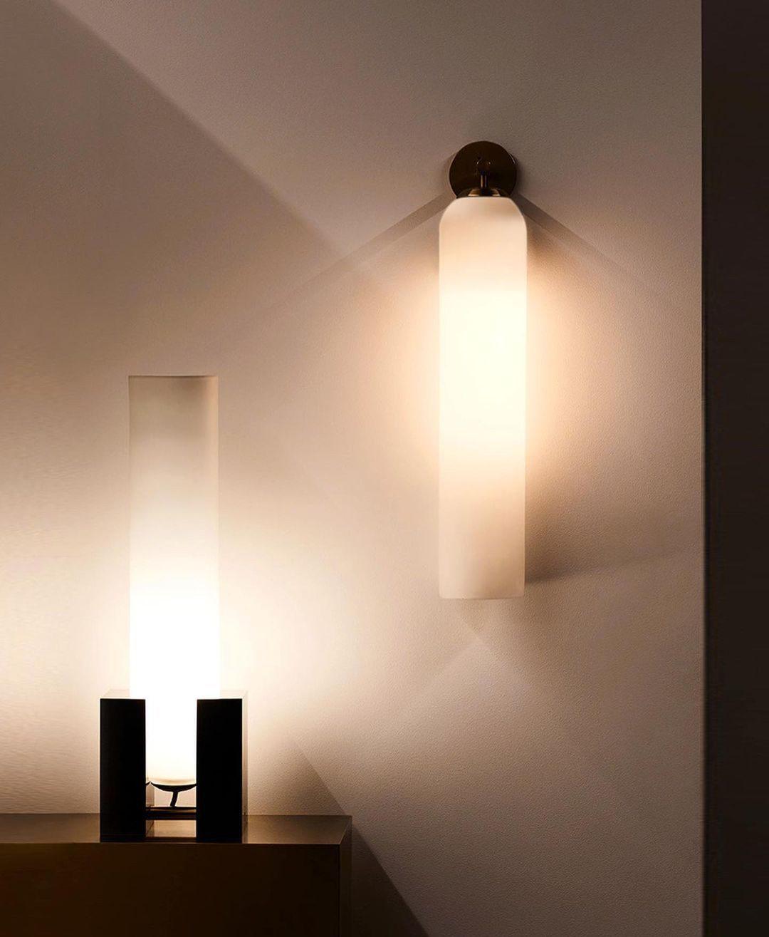 Larkar Tube Wall Light