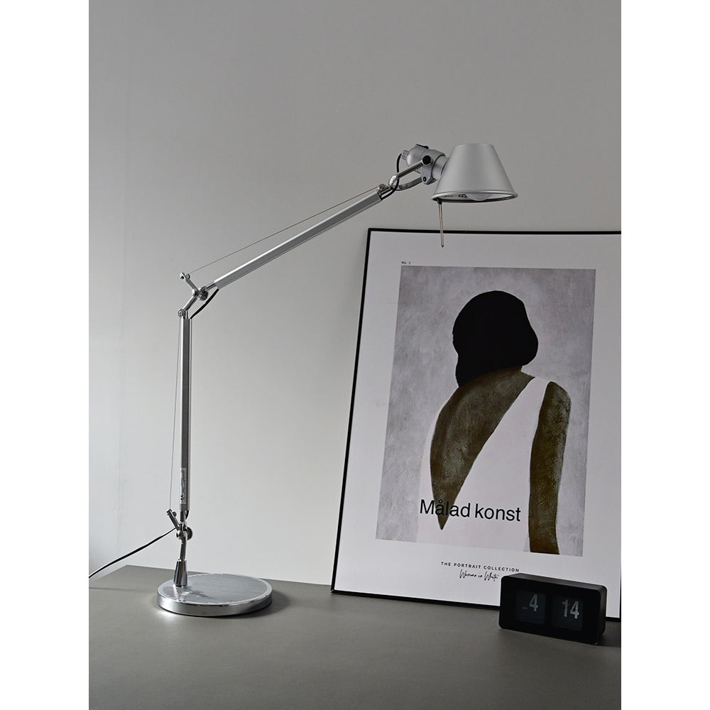 Alson Articulated Table Lamp