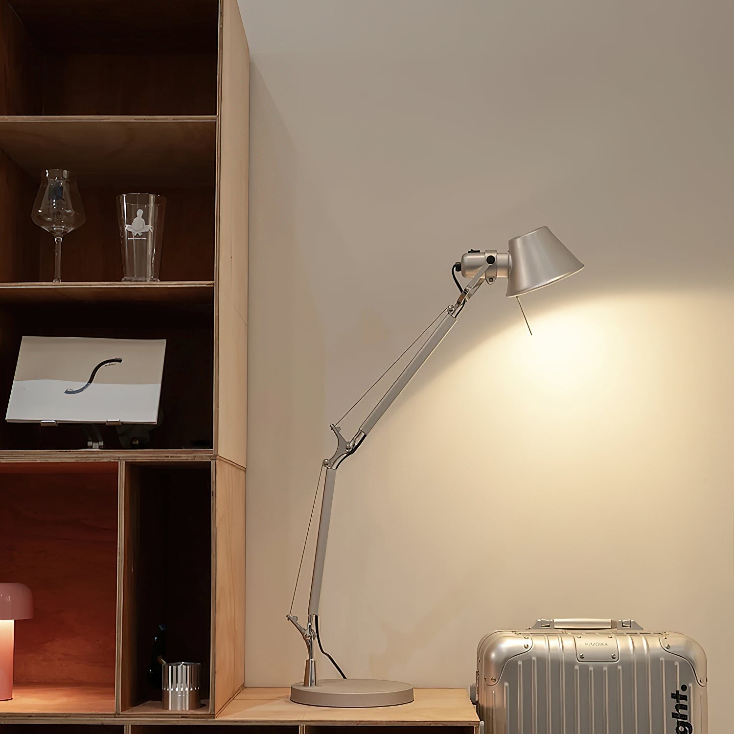 Alson Articulated Table Lamp