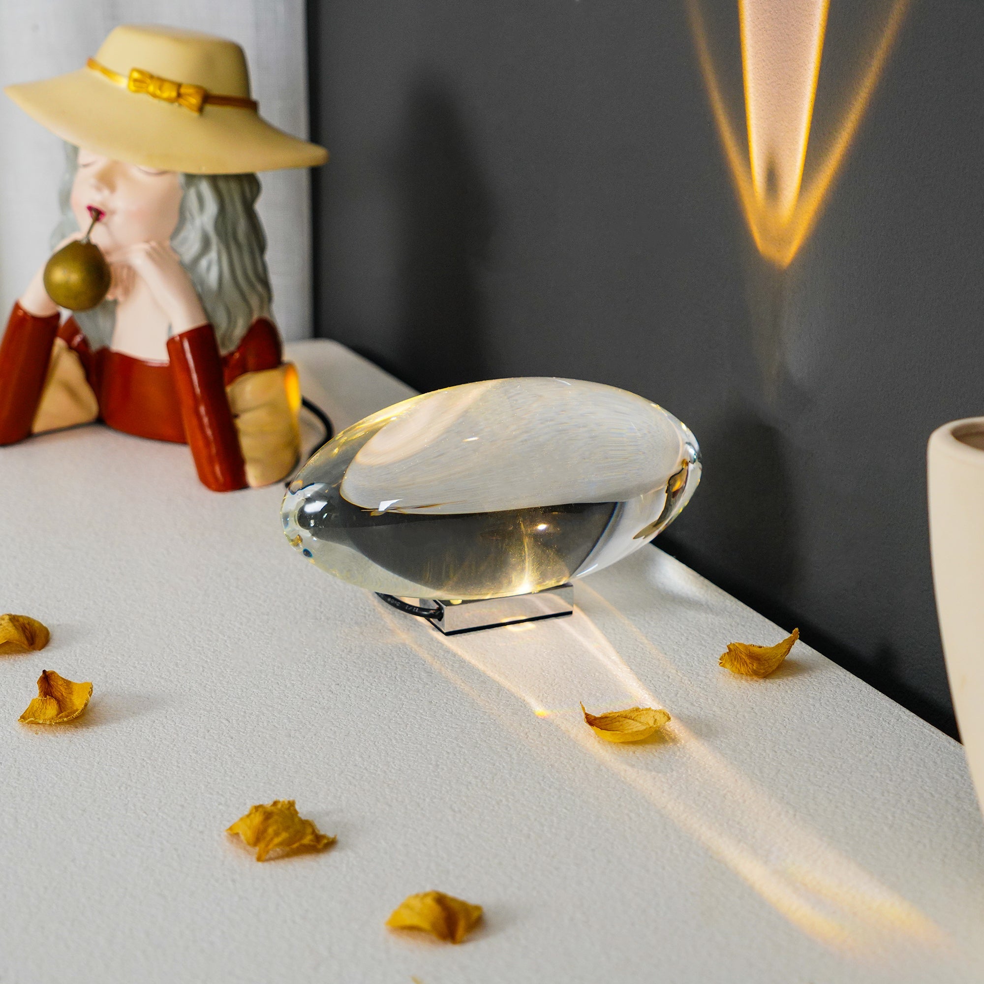 Delton Table Lamp