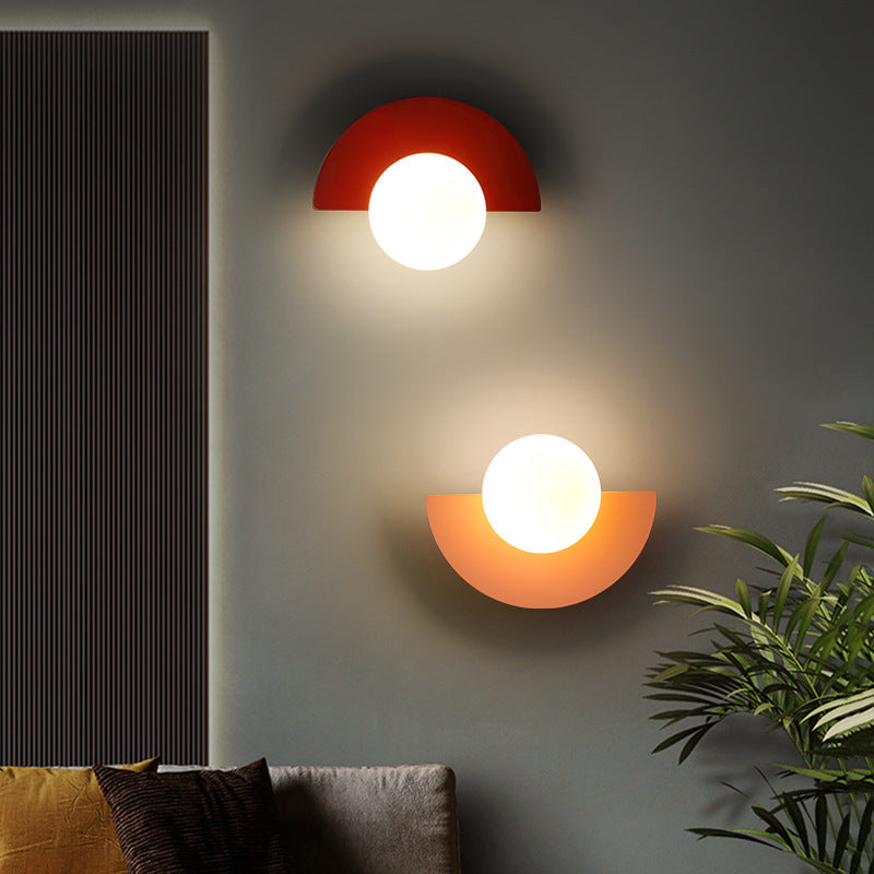 Lioon Globe Wall Light