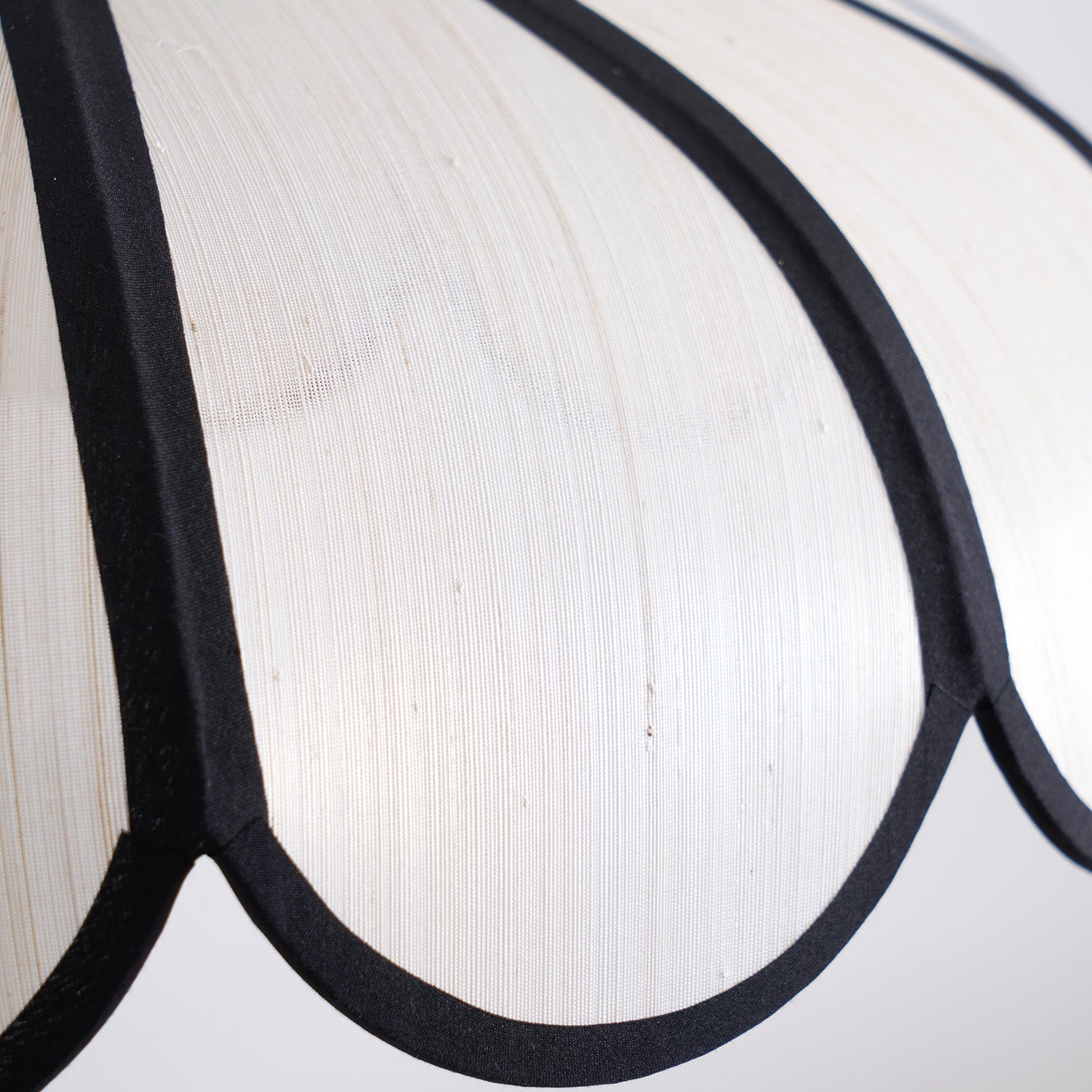 Oriay Scalloped Pendant Light
