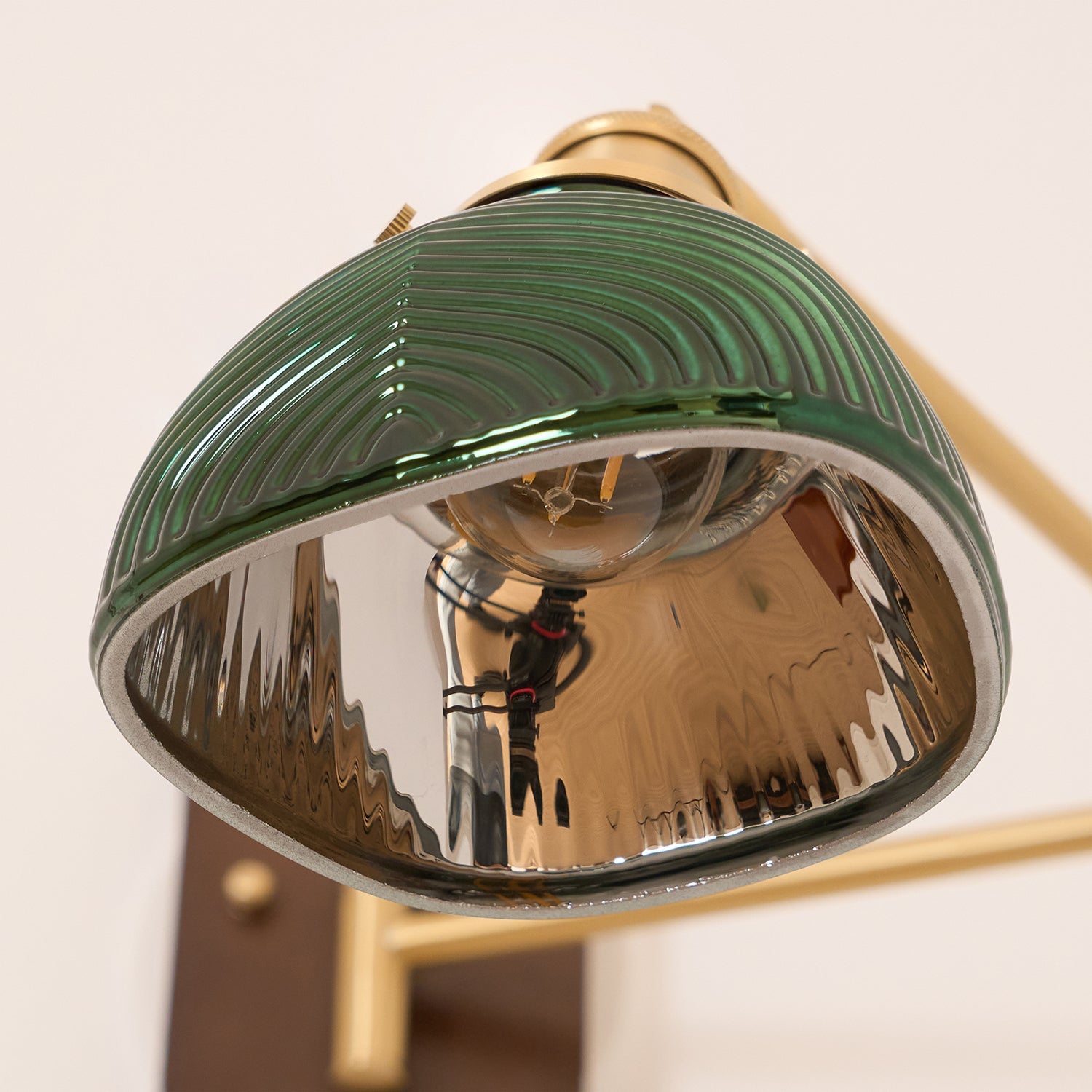 Talian Wall Light