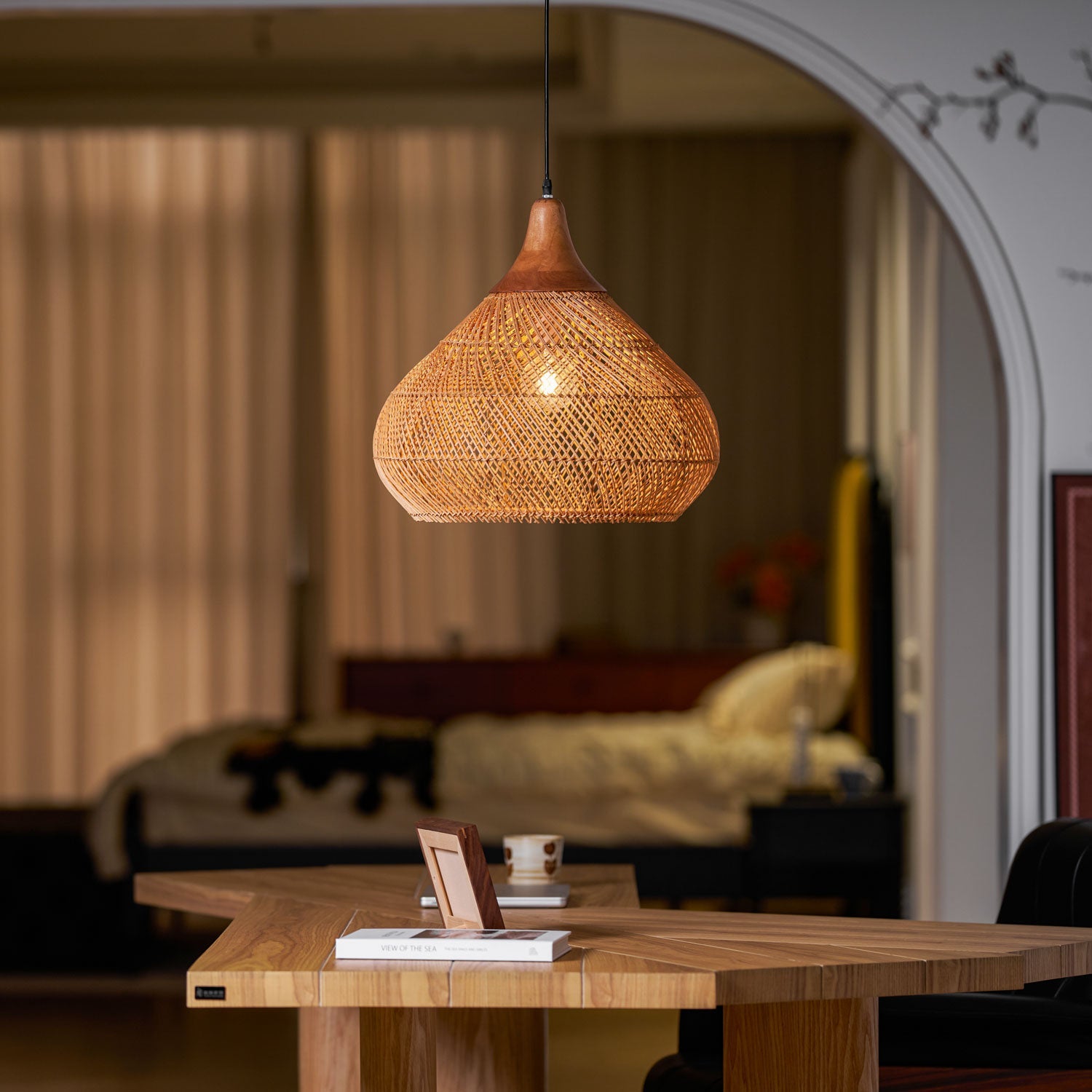 Baynova Pendant Light