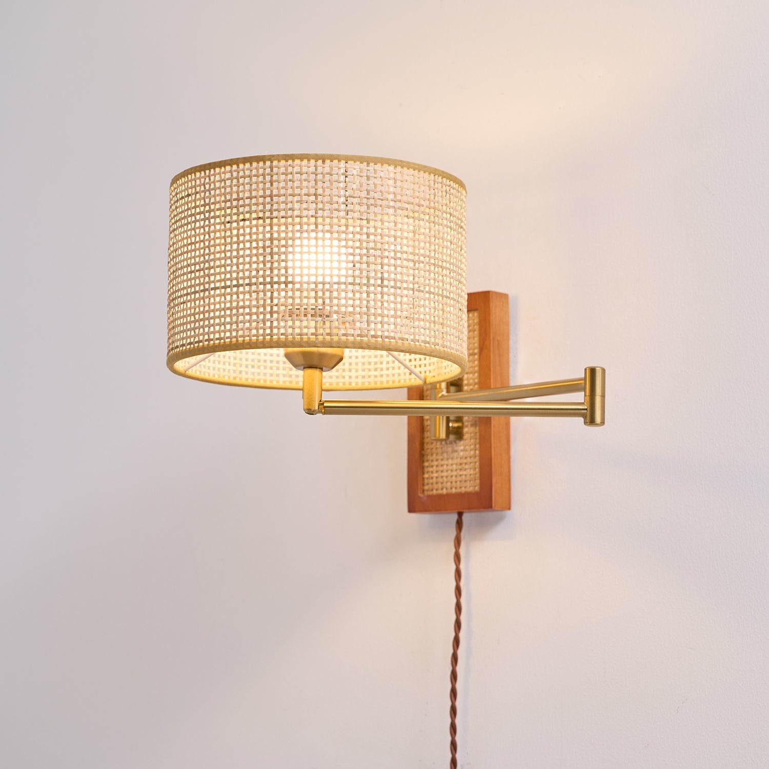 Lexliford Wall Light