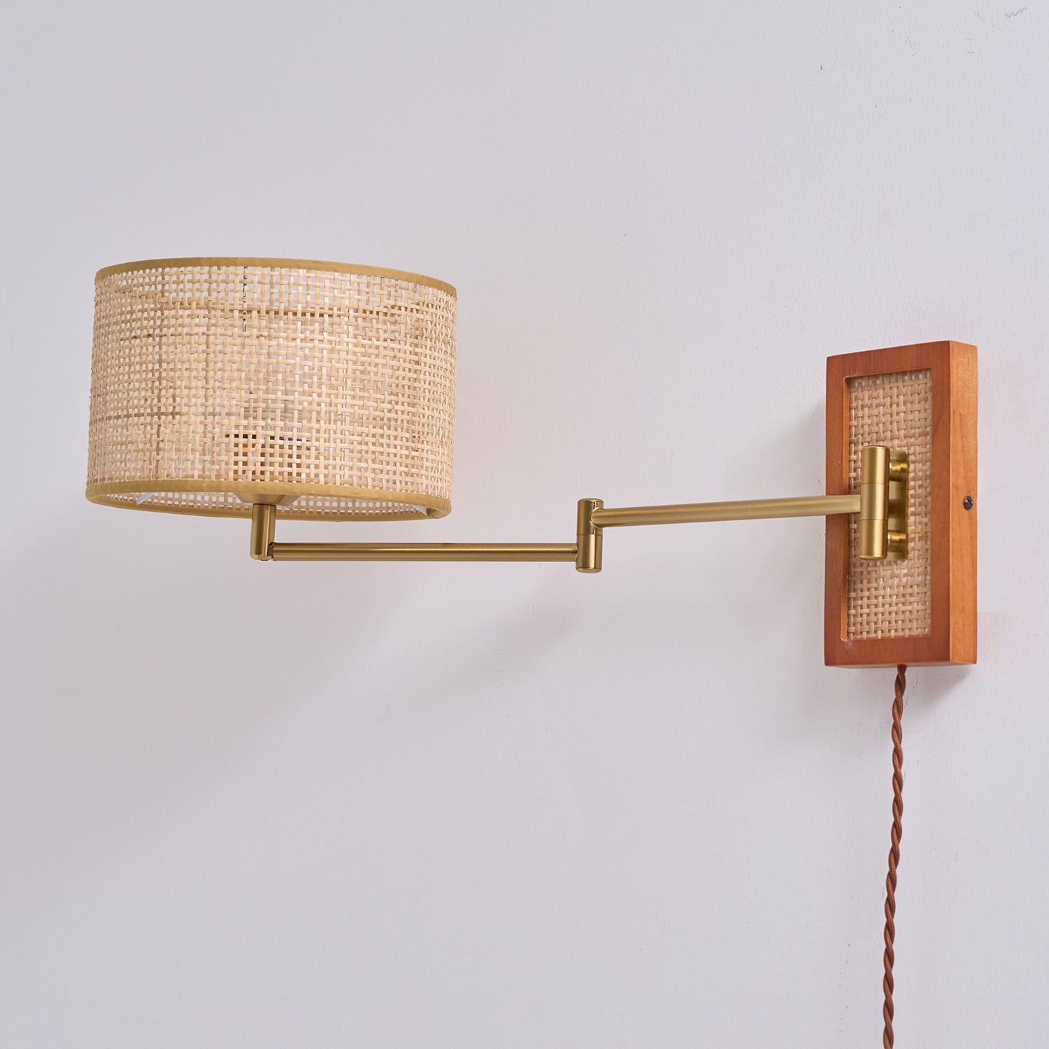 Lexliford Wall Light