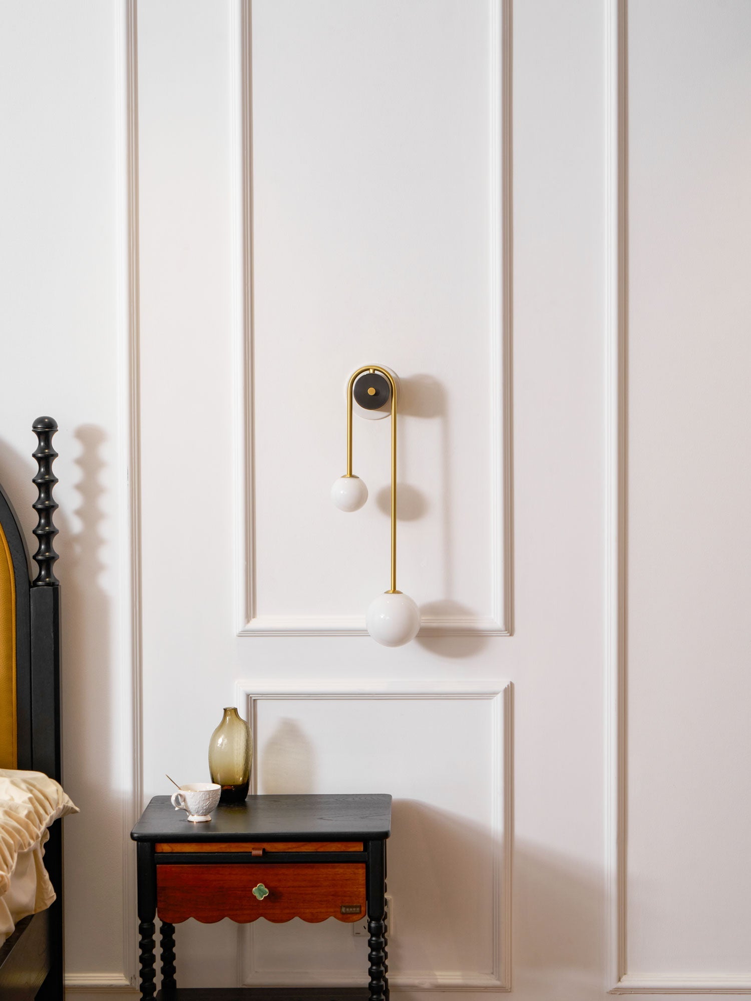 Kofaro Arc Wall Light