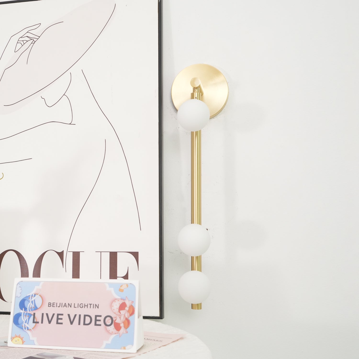 Koiafe Tube Wall Light