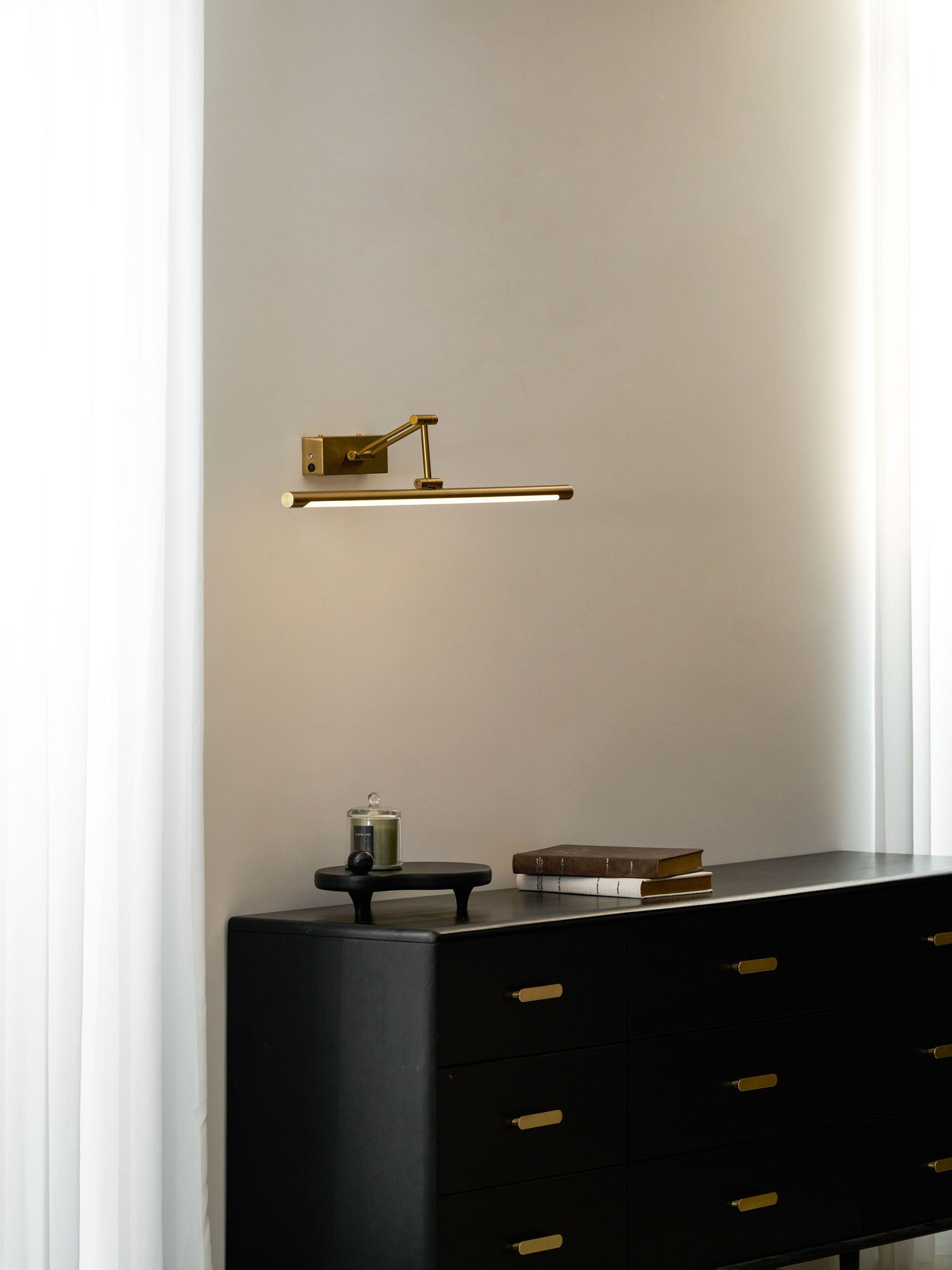 Avcor Linear Wall Light