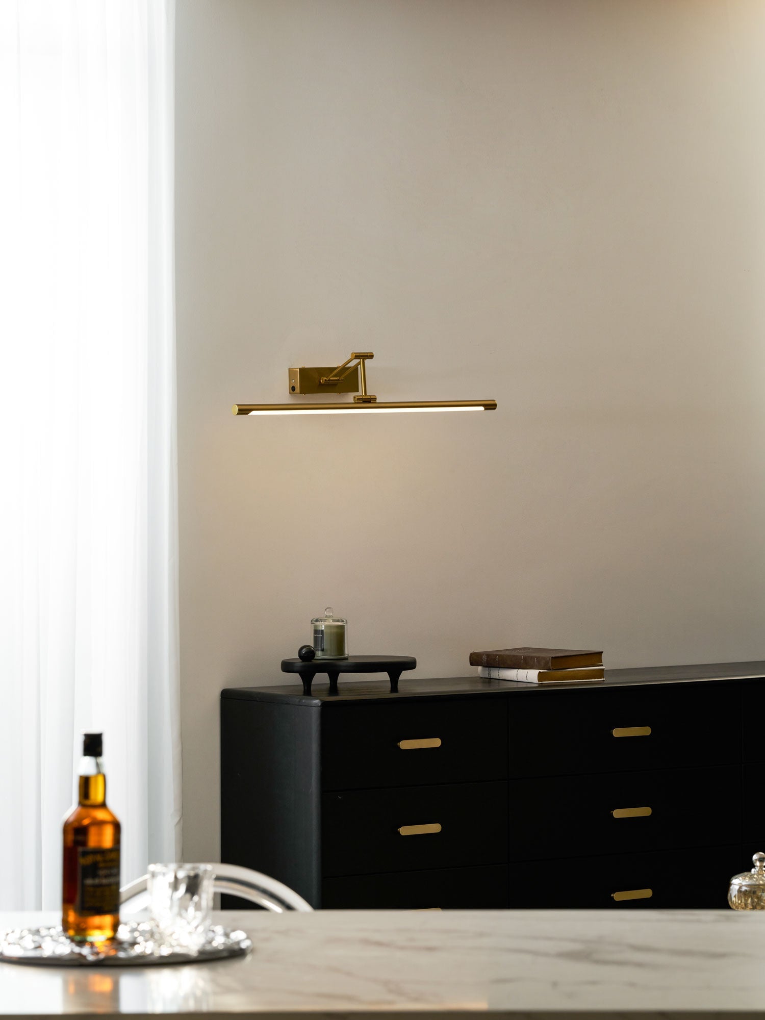 Avcor Linear Wall Light