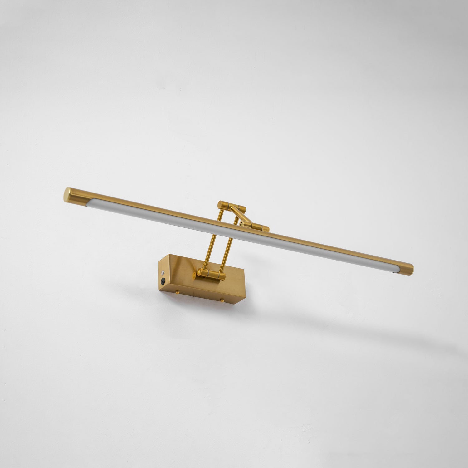 Avcor Linear Wall Light