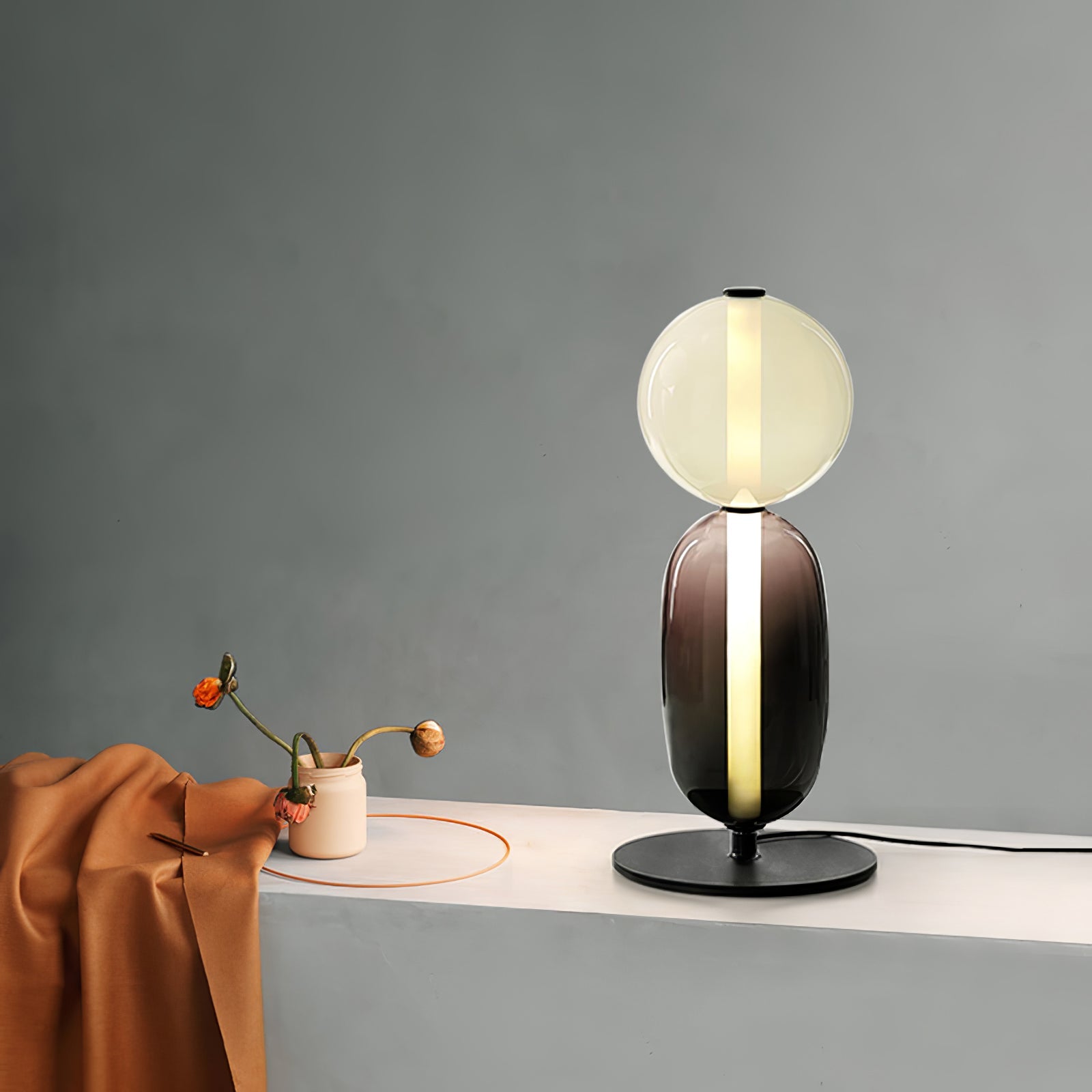 Daray Table Lamp