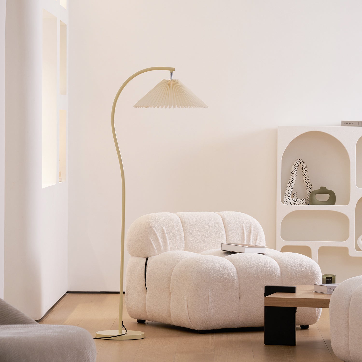 Arelino Floor Lamp