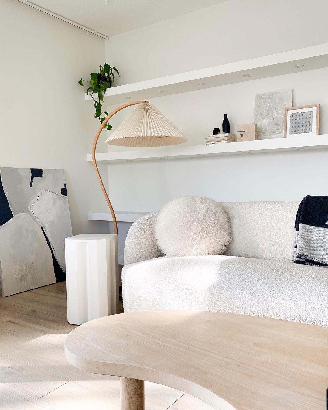 Avey Floor Lamp