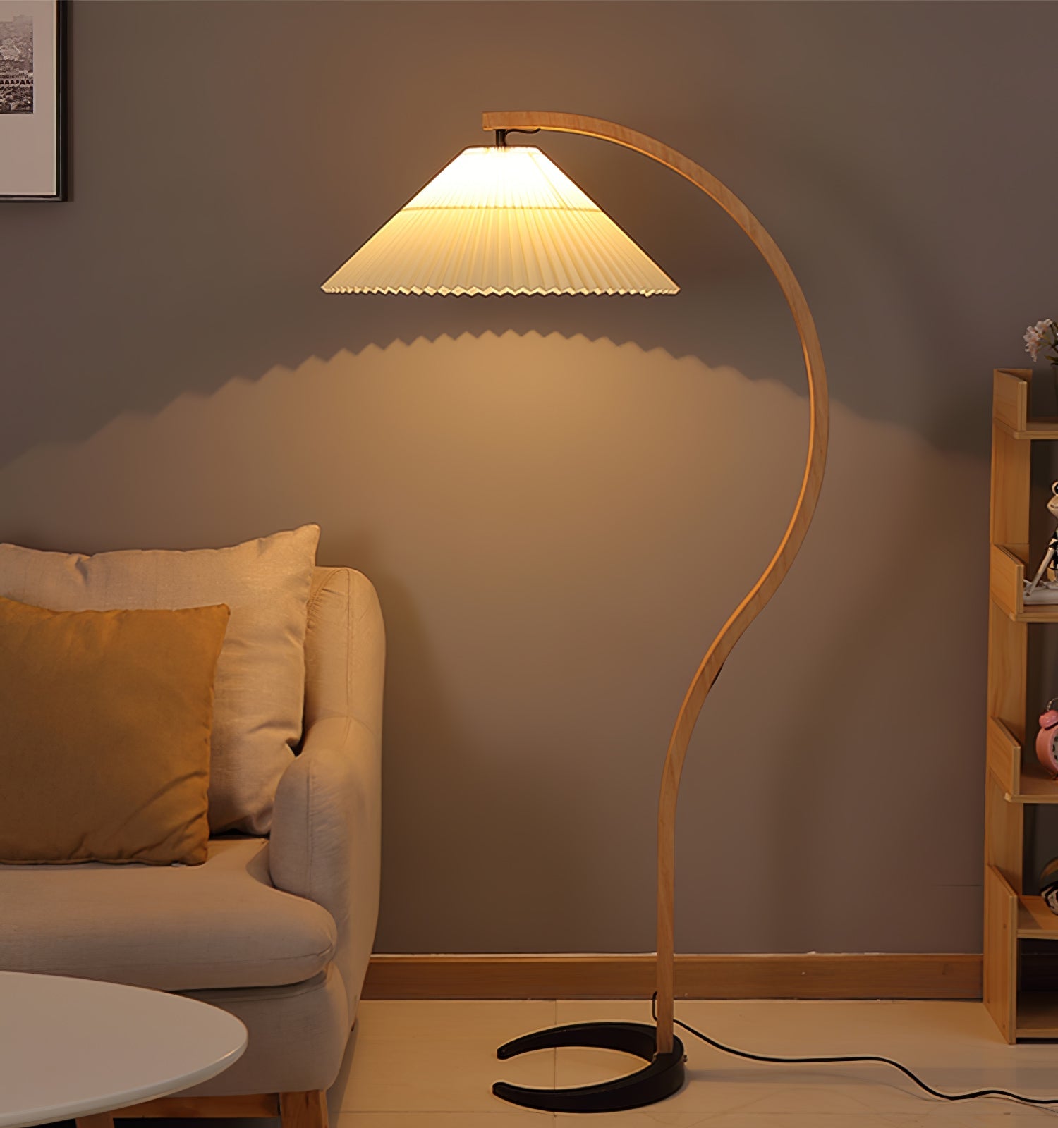 Avey Floor Lamp
