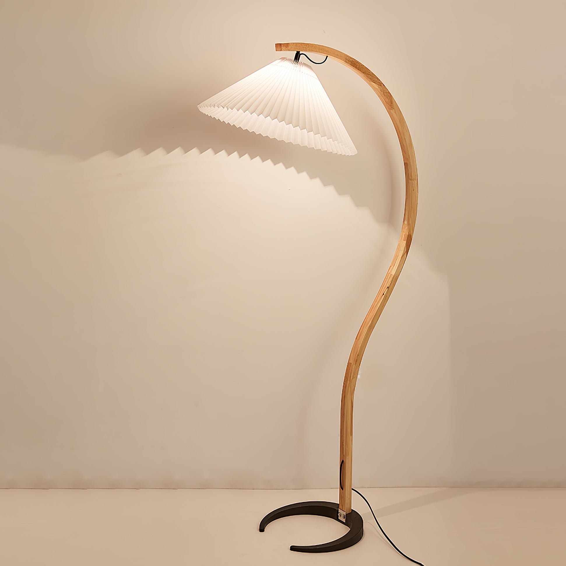 Avey Floor Lamp