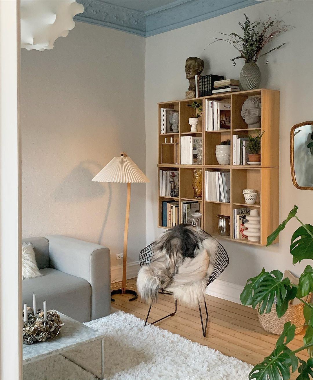 Avey Floor Lamp
