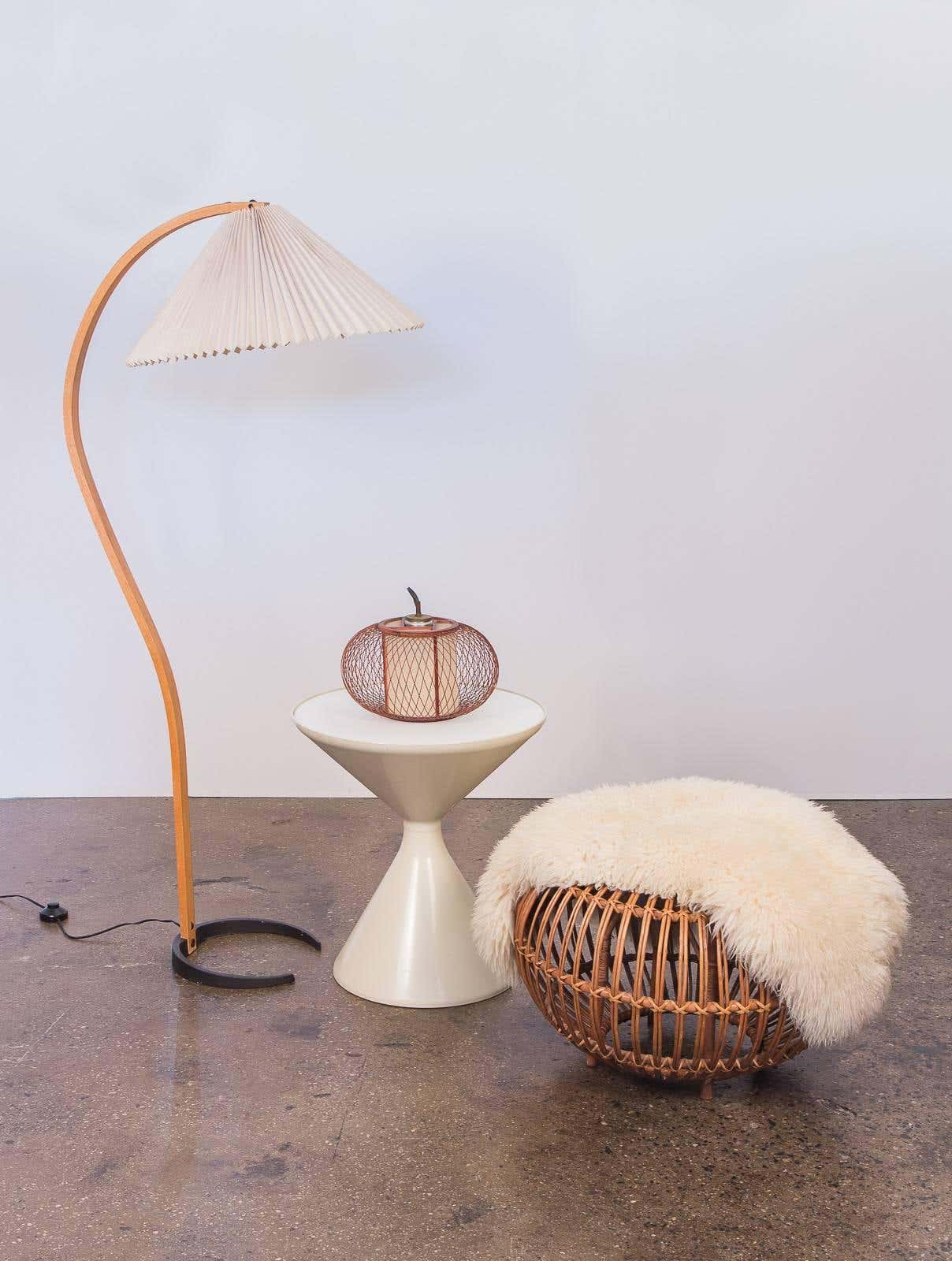 Avey Floor Lamp