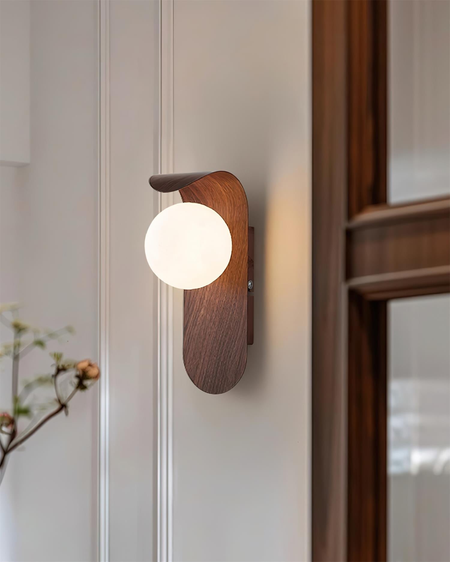 Axas Wall Light