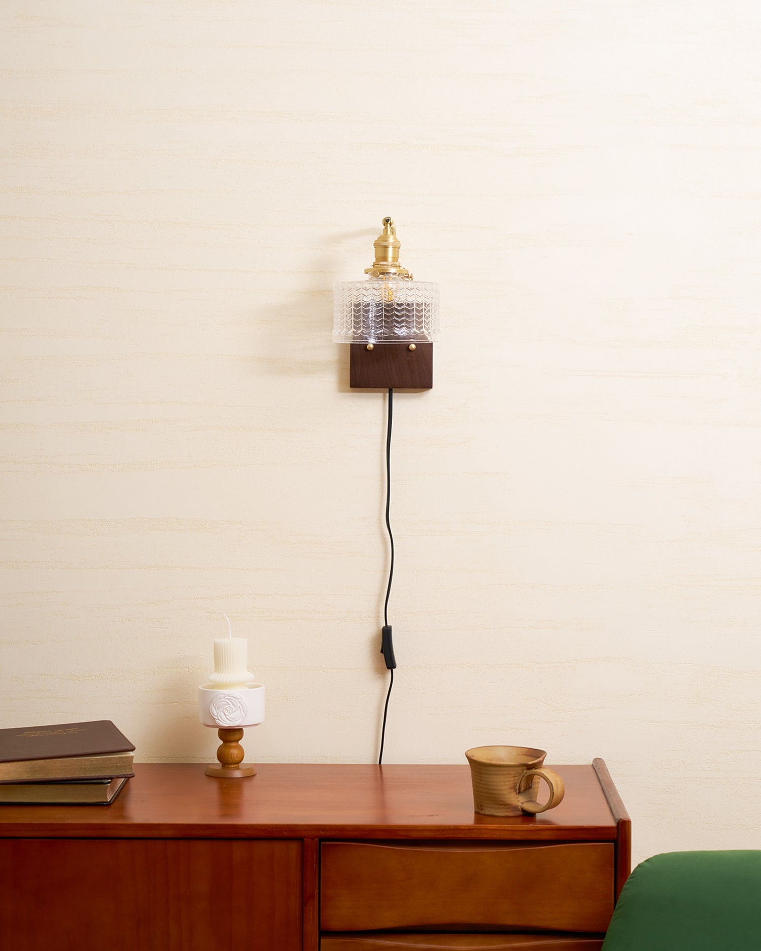 Rioo Wall Light
