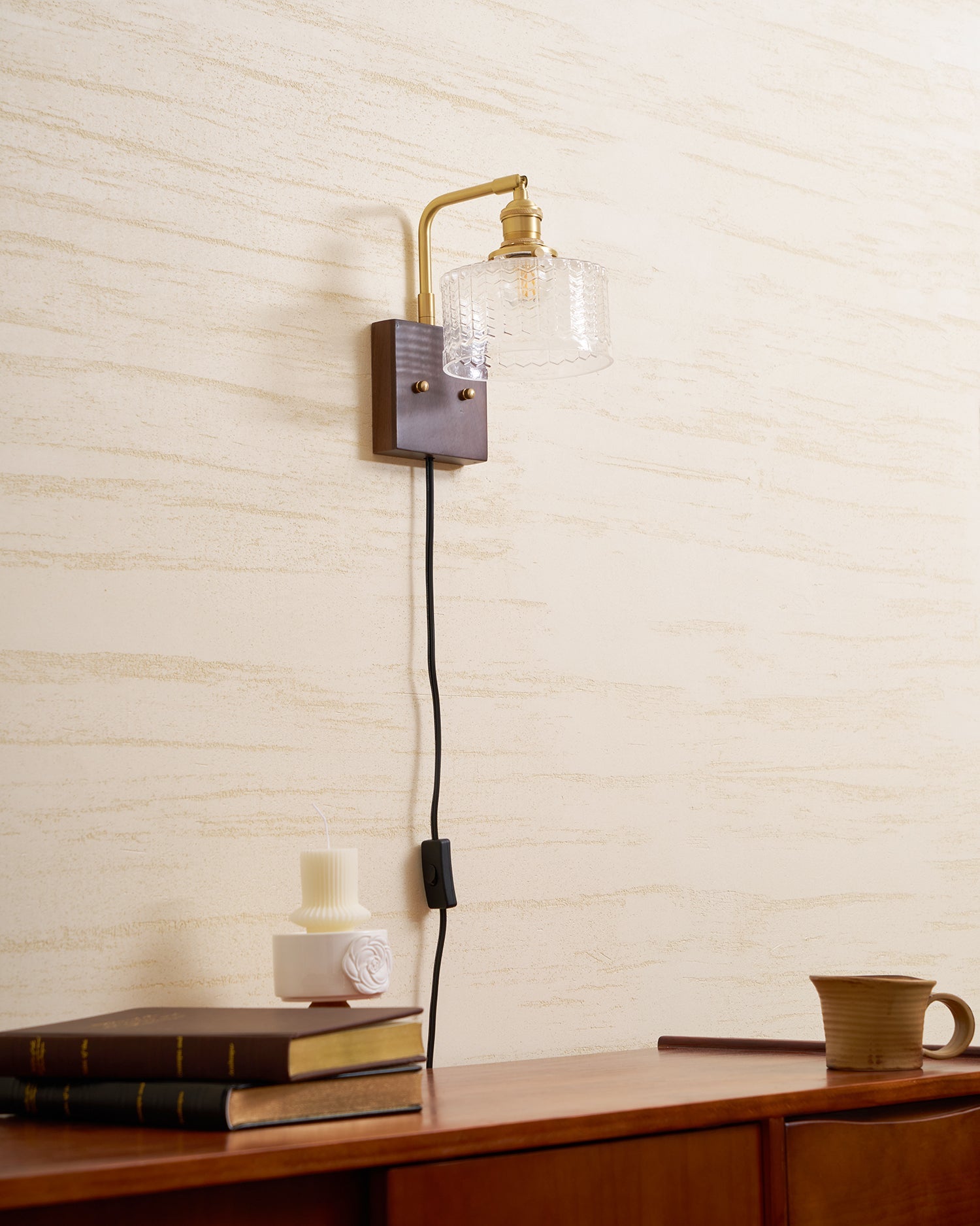 Rioo Wall Light
