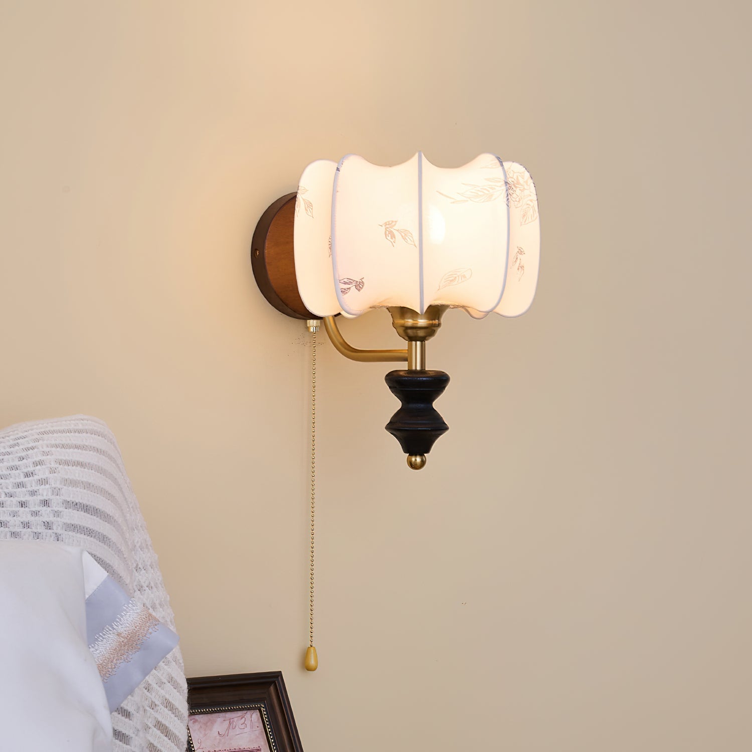 Aras Vintage Wall Light