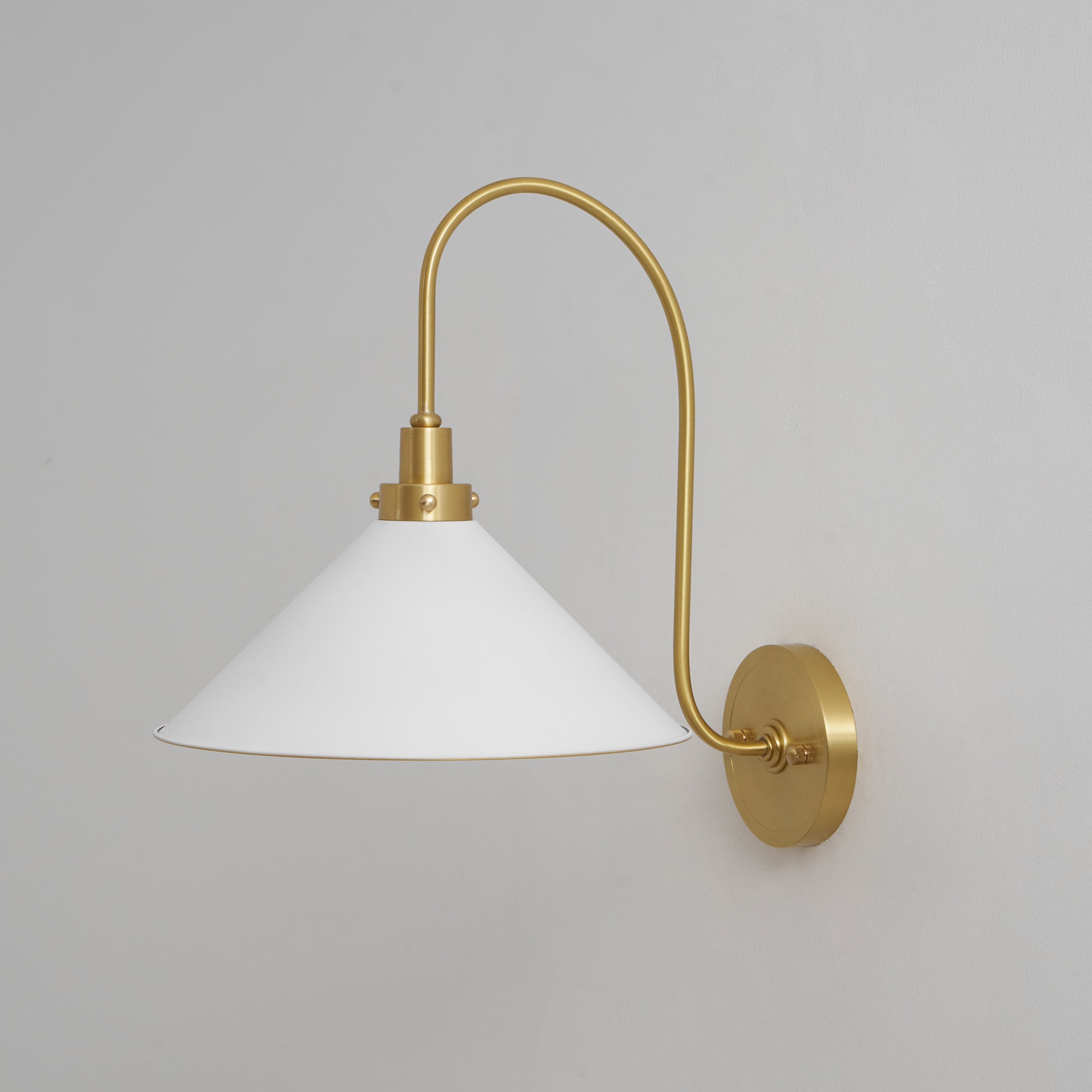 Elkuis Cone Wall Light