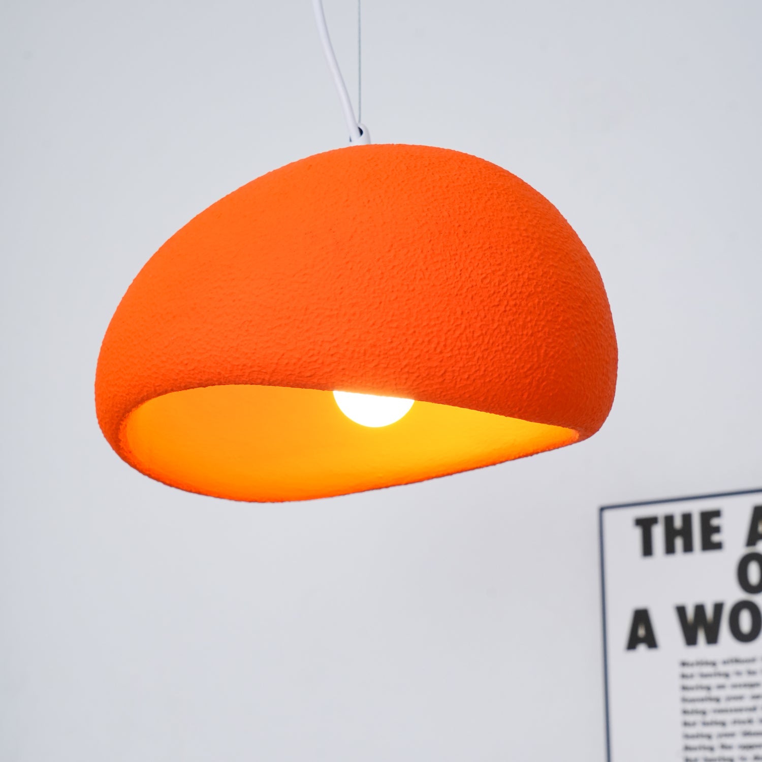 Noave Pendant Light