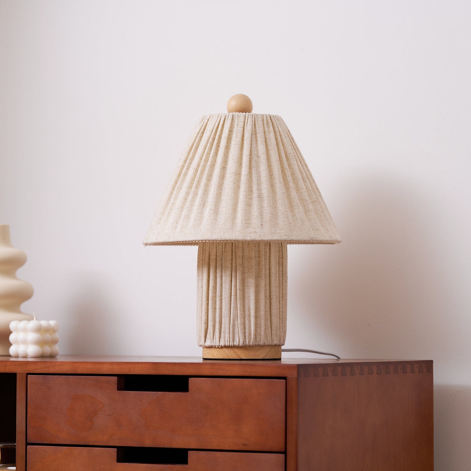 Zelenka Retro Table Lamp