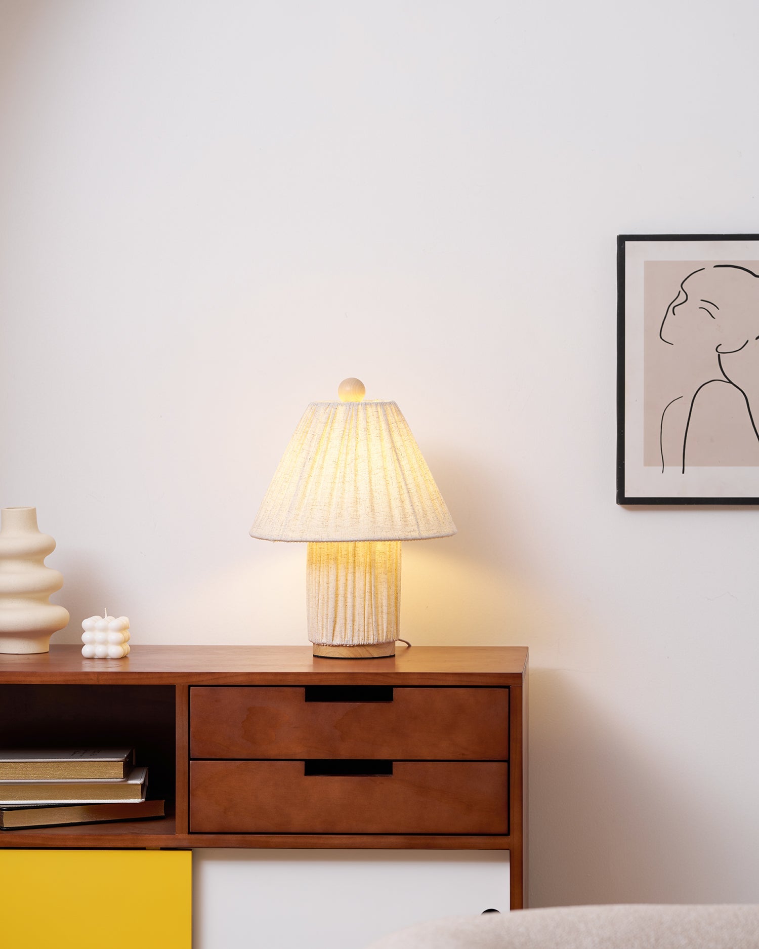 Zelenka Retro Table Lamp