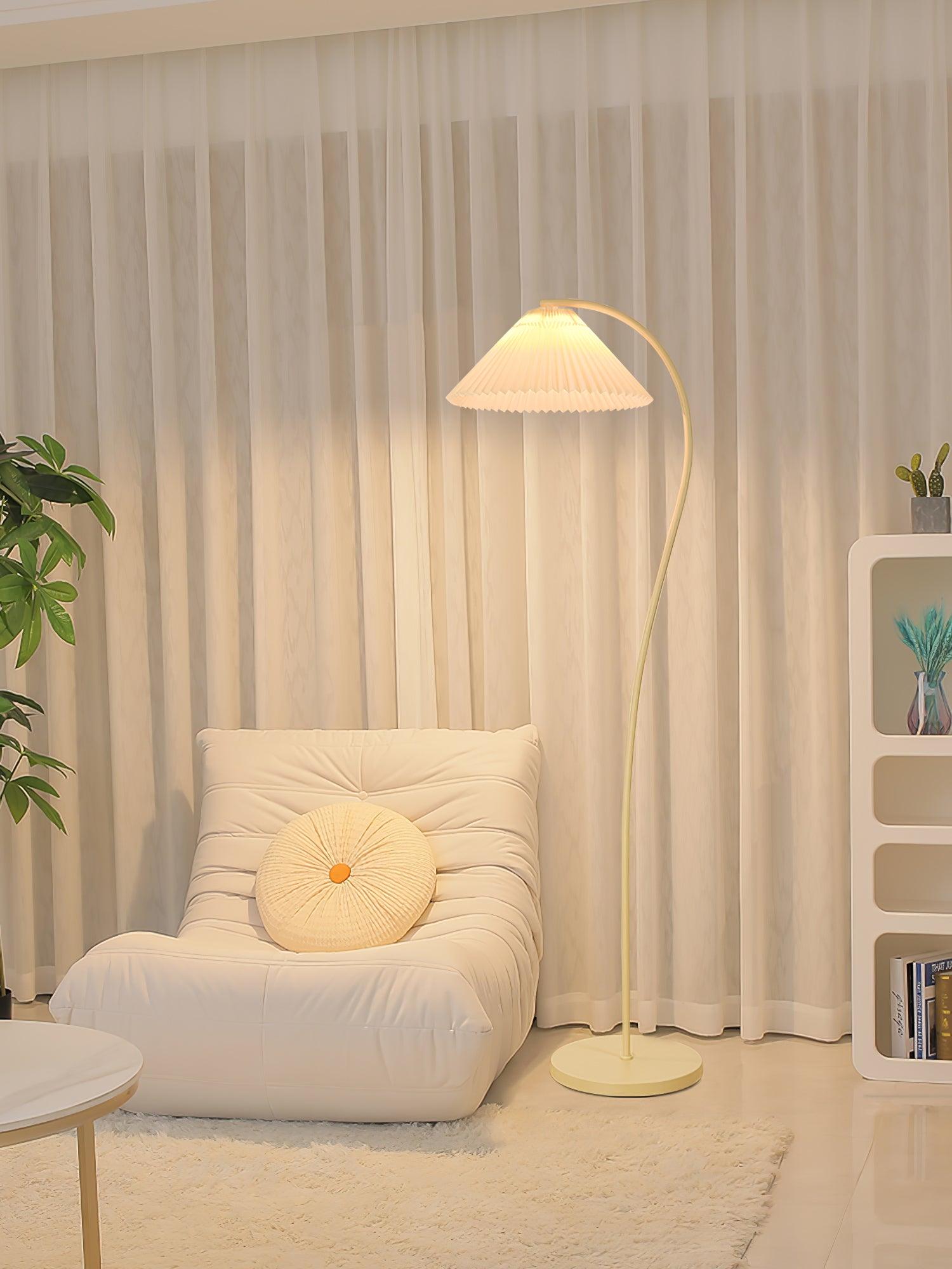 Arelino Floor Lamp