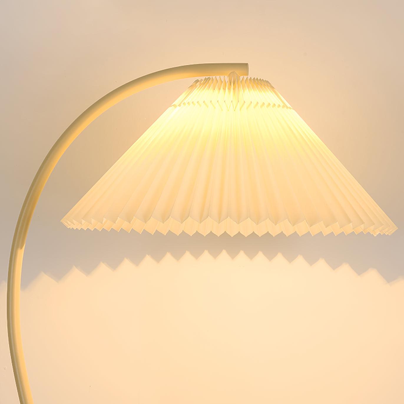 Arelino Floor Lamp