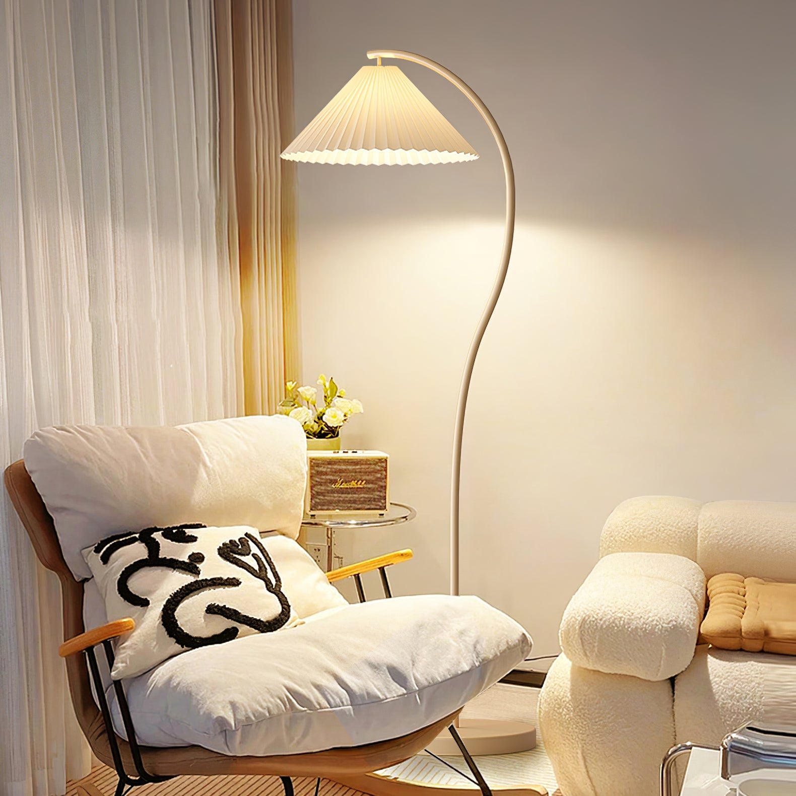 Arelino Floor Lamp
