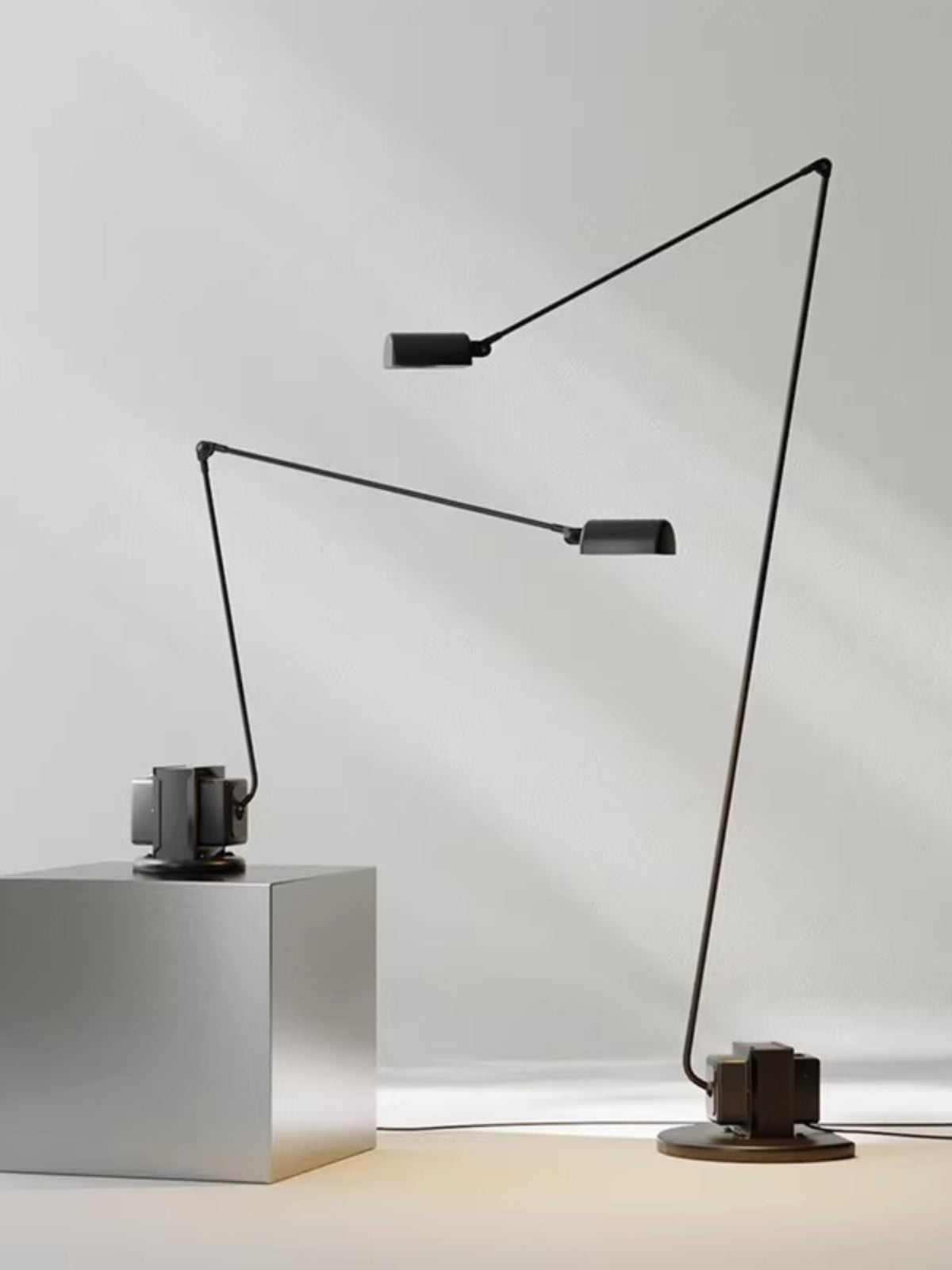 Halelyn Floor Lamp