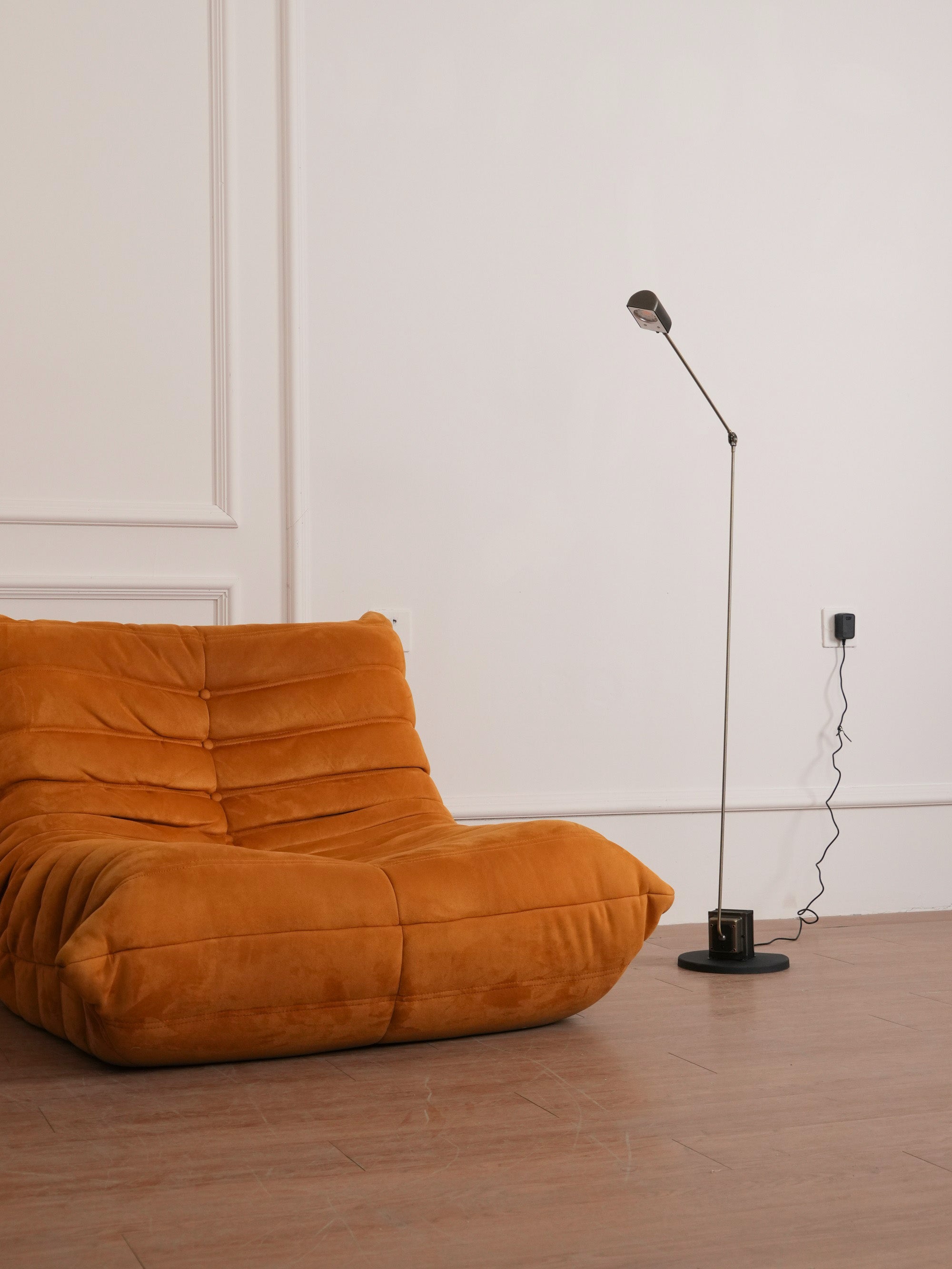 Halelyn Floor Lamp